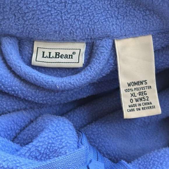 L.L. Bean Long Robe with Collar - Picture 12 of 13